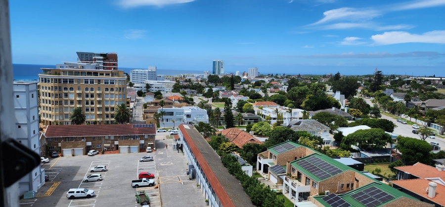 1 Bedroom Property for Sale in Summerstrand Eastern Cape